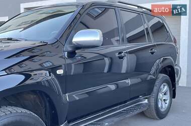 Позашляховик / Кросовер Toyota Land Cruiser Prado 2006 в 