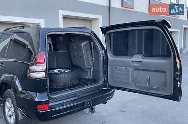 Позашляховик / Кросовер Toyota Land Cruiser Prado 2006 в 