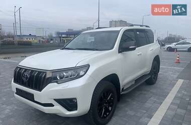 Позашляховик / Кросовер Toyota Land Cruiser Prado 2022 в Дніпрі