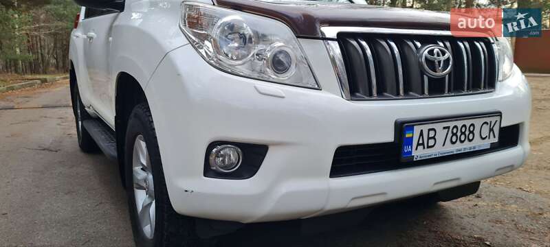 Внедорожник / Кроссовер Toyota Land Cruiser Prado 2013 в Киеве