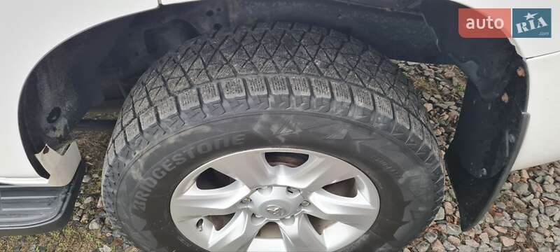 Внедорожник / Кроссовер Toyota Land Cruiser Prado 2013 в Киеве