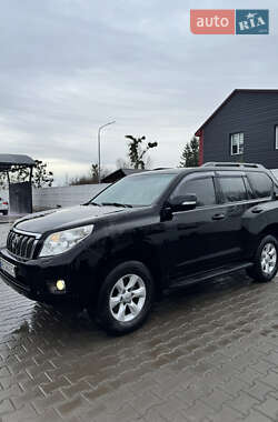 Позашляховик / Кросовер Toyota Land Cruiser Prado 2012 в Хмільнику