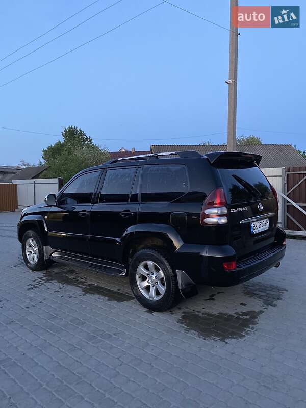 Внедорожник / Кроссовер Toyota Land Cruiser Prado 2008 в 