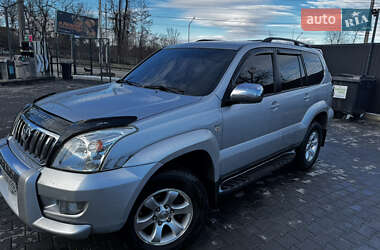 Позашляховик / Кросовер Toyota Land Cruiser Prado 2007 в Чернівцях