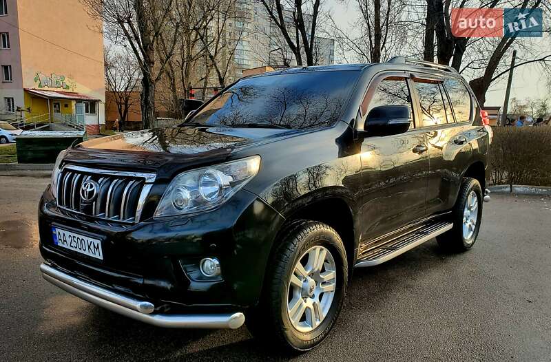 Toyota Land Cruiser Prado 2010