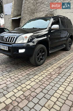 Позашляховик / Кросовер Toyota Land Cruiser Prado 2006 в Чернівцях