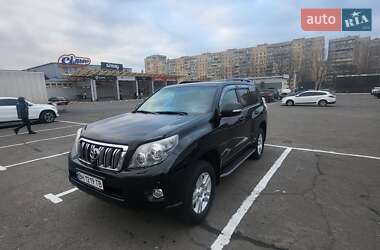 Позашляховик / Кросовер Toyota Land Cruiser Prado 2010 в Одесі