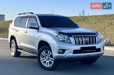 Позашляховик / Кросовер Toyota Land Cruiser Prado 2011 в Дніпрі