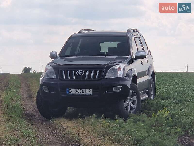 Позашляховик / Кросовер Toyota Land Cruiser Prado 2007 в Полтаві