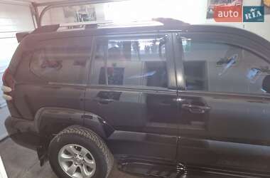 Позашляховик / Кросовер Toyota Land Cruiser Prado 2006 в 