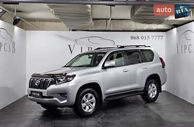 Позашляховик / Кросовер Toyota Land Cruiser Prado 2020 в Києві