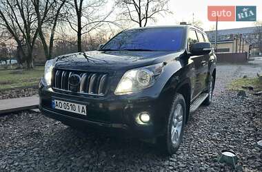 Позашляховик / Кросовер Toyota Land Cruiser Prado 2011 в Ужгороді