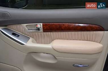 Внедорожник / Кроссовер Toyota Land Cruiser Prado 2006 в 