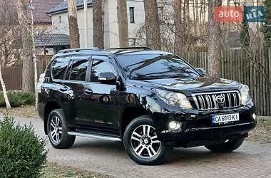 Позашляховик / Кросовер Toyota Land Cruiser Prado 2011 в Києві