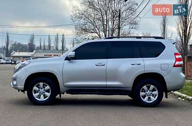 Позашляховик / Кросовер Toyota Land Cruiser Prado 2017 в Миколаєві