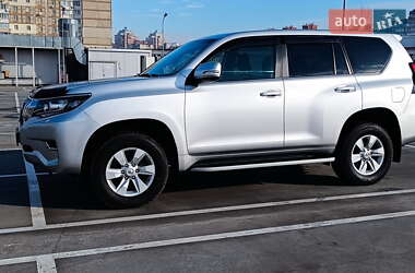 Позашляховик / Кросовер Toyota Land Cruiser Prado 2020 в Києві