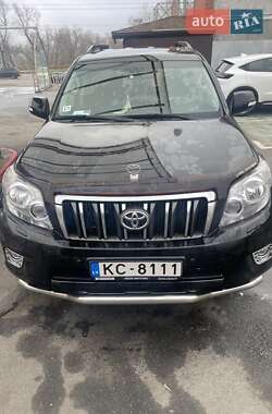 Внедорожник / Кроссовер Toyota Land Cruiser Prado 2011 в Киеве