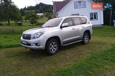 Позашляховик / Кросовер Toyota Land Cruiser Prado 2012 в Івано-Франківську