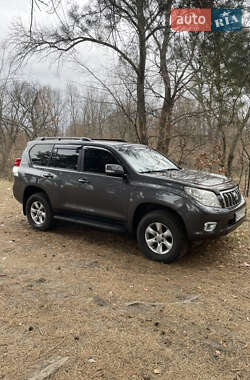 Внедорожник / Кроссовер Toyota Land Cruiser Prado 2012 в Киеве