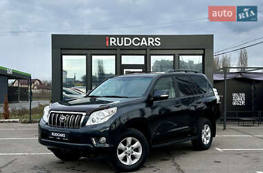 Позашляховик / Кросовер Toyota Land Cruiser Prado 2011 в Кременчуці