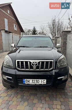 Позашляховик / Кросовер Toyota Land Cruiser Prado 2008 в Дубні