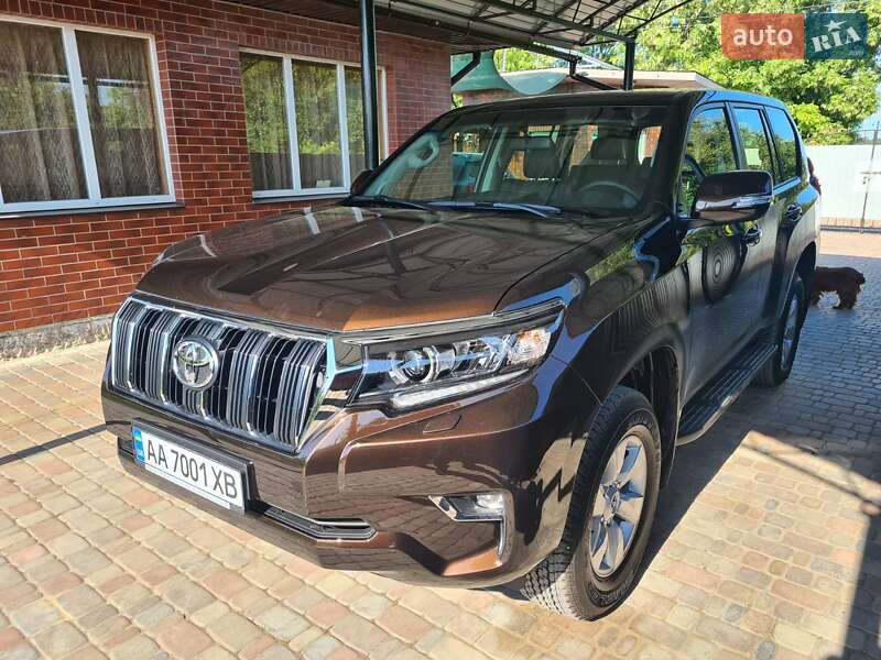 Внедорожник / Кроссовер Toyota Land Cruiser Prado 2023 в Киеве