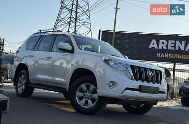 Внедорожник / Кроссовер Toyota Land Cruiser Prado 2017 в 