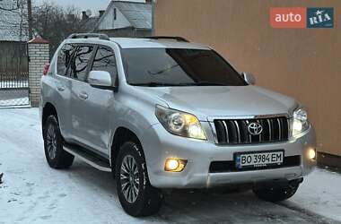 Внедорожник / Кроссовер Toyota Land Cruiser Prado 2011 в Владимире