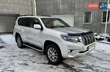 Позашляховик / Кросовер Toyota Land Cruiser Prado 2019 в Києві