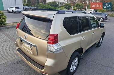 Внедорожник / Кроссовер Toyota Land Cruiser Prado 2013 в Ужгороде