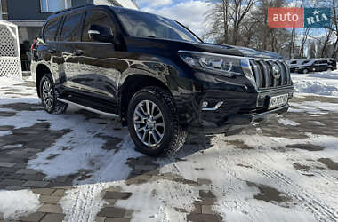 Внедорожник / Кроссовер Toyota Land Cruiser Prado 2020 в Киеве