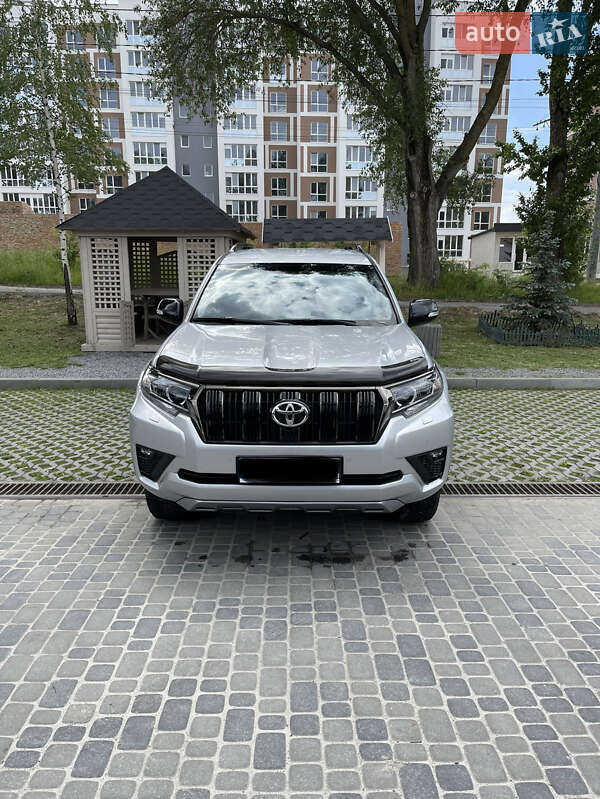 Позашляховик / Кросовер Toyota Land Cruiser Prado 2021 в Тернополі