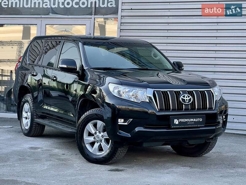 Позашляховик / Кросовер Toyota Land Cruiser Prado 2019 в Києві