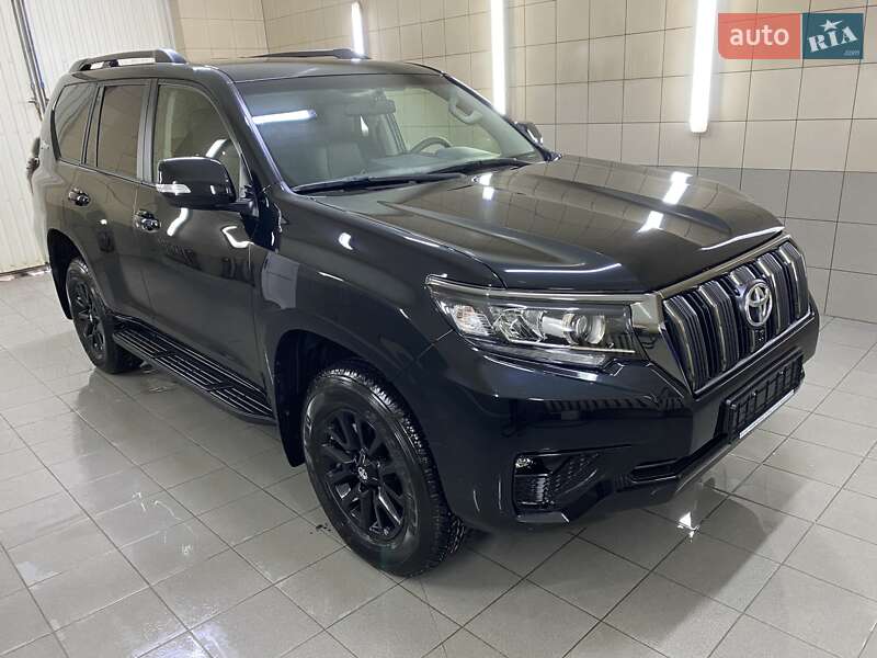 Позашляховик / Кросовер Toyota Land Cruiser Prado 2023 в Умані