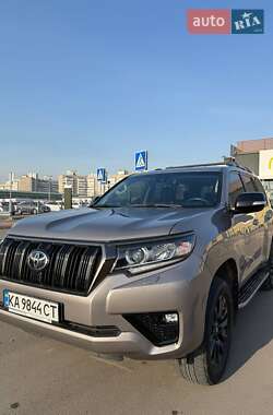 Внедорожник / Кроссовер Toyota Land Cruiser Prado 2021 в Киеве