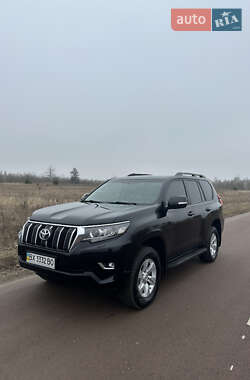 Позашляховик / Кросовер Toyota Land Cruiser Prado 2019 в Києві