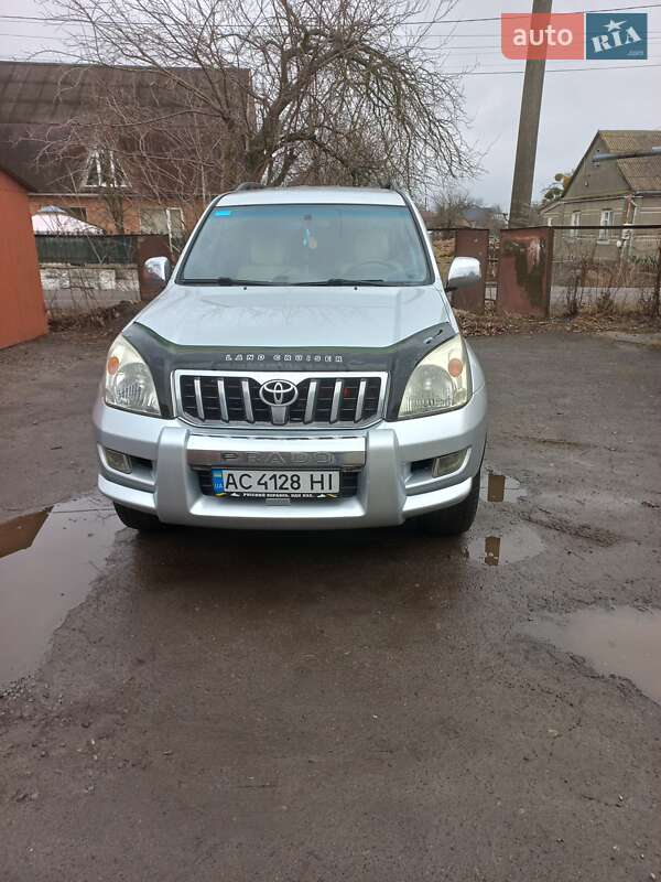 Позашляховик / Кросовер Toyota Land Cruiser Prado 2005 в Луцьку