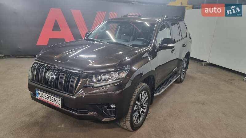 Внедорожник / Кроссовер Toyota Land Cruiser Prado 2022 в Киеве