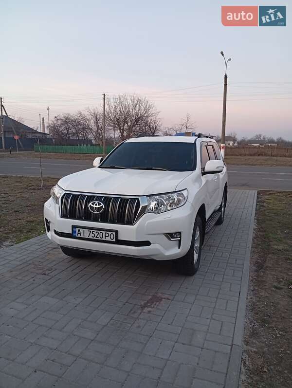 Внедорожник / Кроссовер Toyota Land Cruiser Prado 2019 в Чернобае