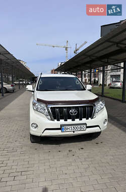 Внедорожник / Кроссовер Toyota Land Cruiser Prado 2014 в 