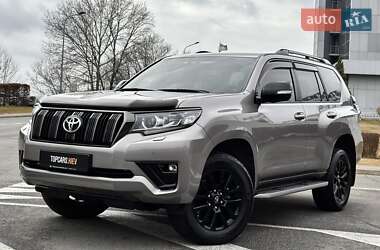 Позашляховик / Кросовер Toyota Land Cruiser Prado 2021 в Києві