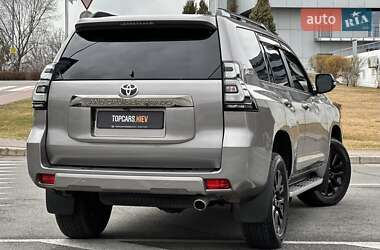 Позашляховик / Кросовер Toyota Land Cruiser Prado 2021 в Києві