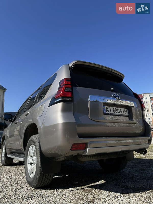 Позашляховик / Кросовер Toyota Land Cruiser Prado 2020 в Івано-Франківську
