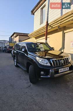 Позашляховик / Кросовер Toyota Land Cruiser Prado 2010 в 