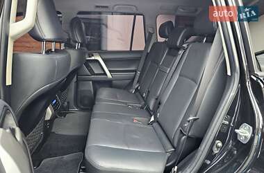 Внедорожник / Кроссовер Toyota Land Cruiser Prado 2022 в 