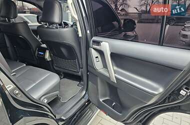 Внедорожник / Кроссовер Toyota Land Cruiser Prado 2022 в 