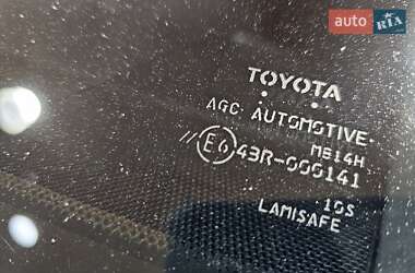 Внедорожник / Кроссовер Toyota Land Cruiser Prado 2022 в 