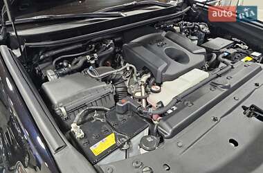Внедорожник / Кроссовер Toyota Land Cruiser Prado 2022 в 