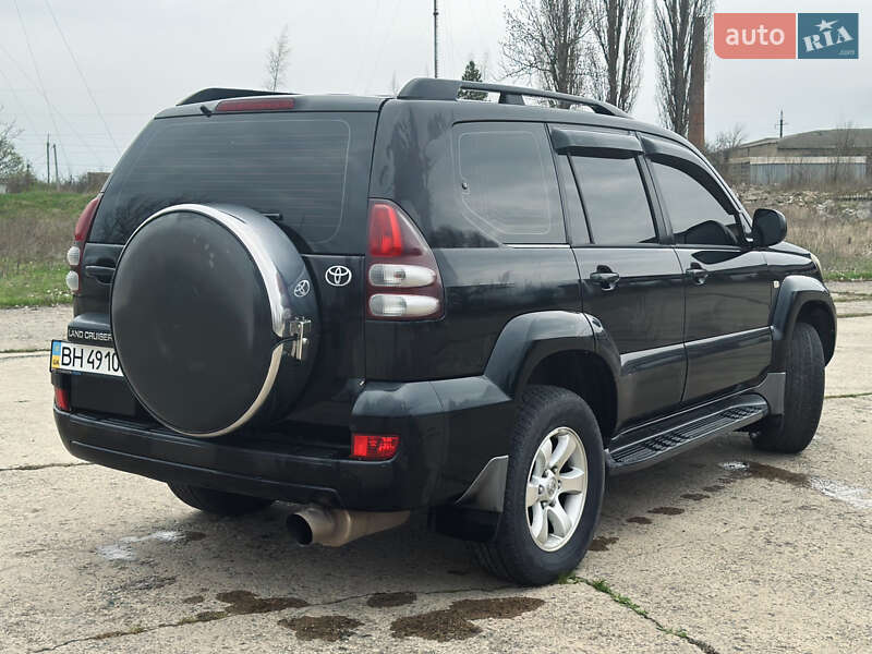 Внедорожник / Кроссовер Toyota Land Cruiser Prado 2003 в Подольске