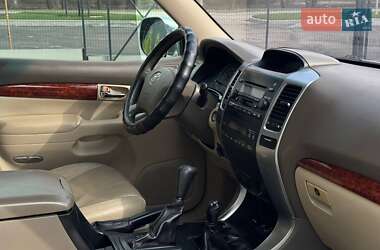 Внедорожник / Кроссовер Toyota Land Cruiser Prado 2007 в 